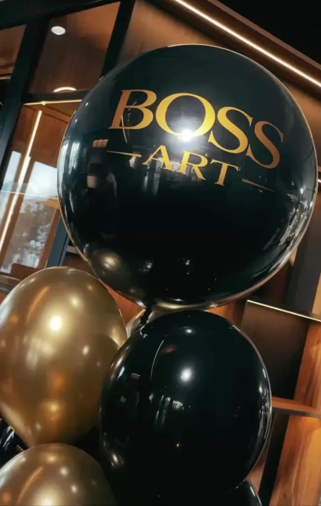 Оформление салона BOSS ART в Чебоксарах в день открытия
